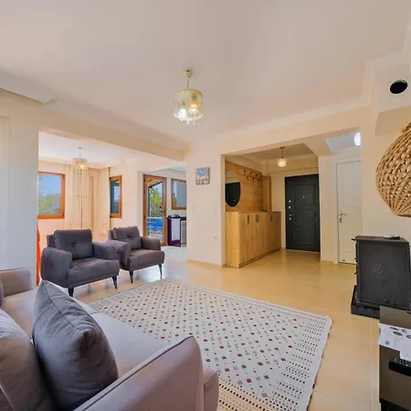 Talia Deniz Manzarali Villa *