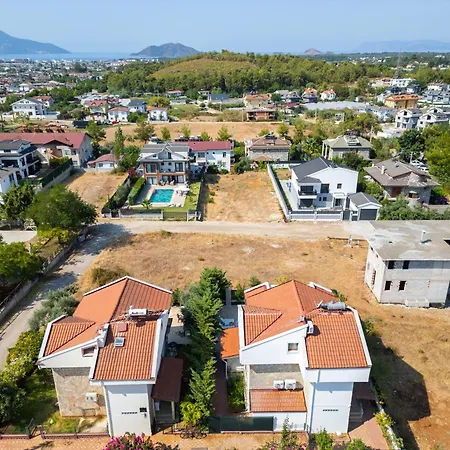 Talia Deniz Manzarali Villa *