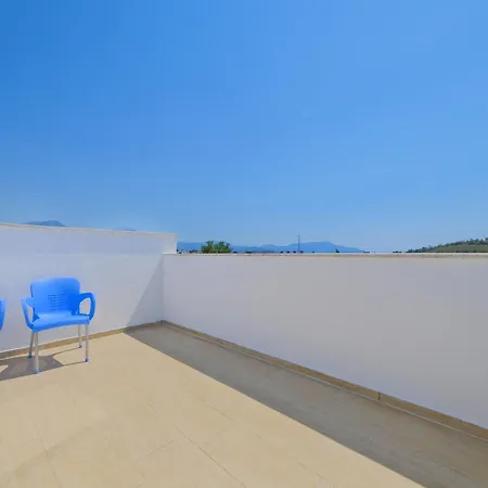 Villa Talia Deniz Manzarali *